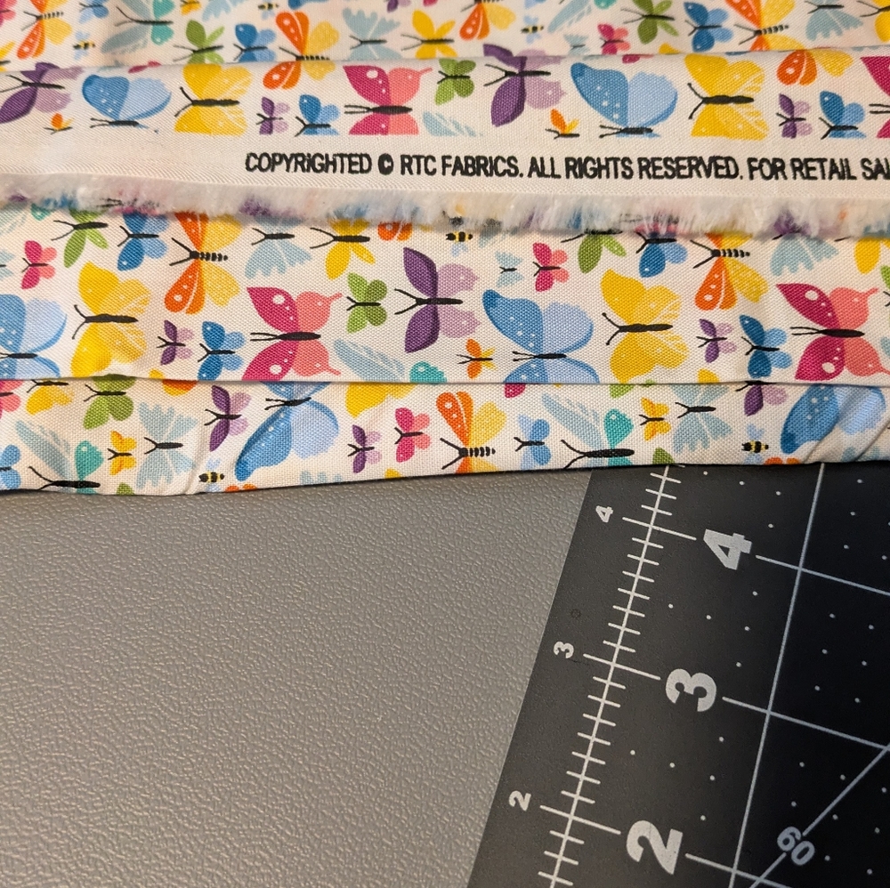 Butterfly Print Cotton Fabric Pre Cut Yards - Picture 2 of 2